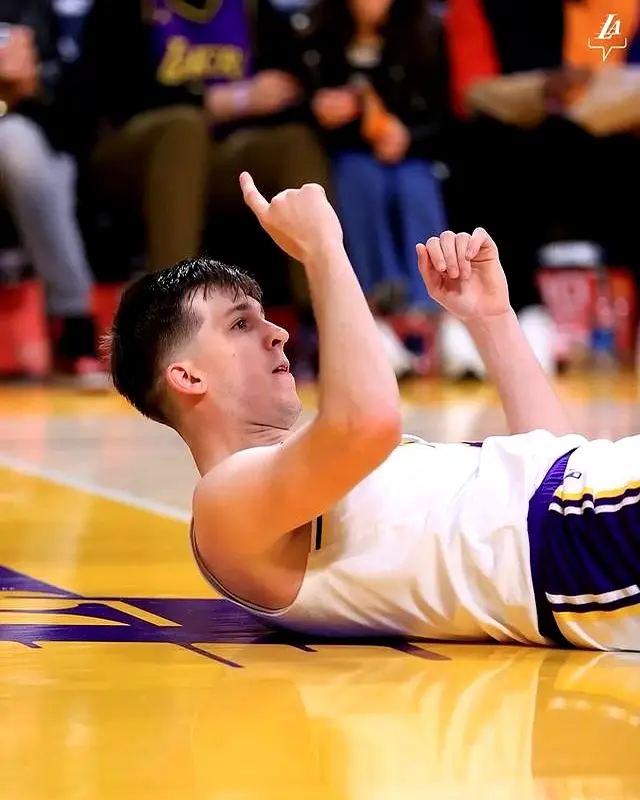 来的表现充, 他阵容的均