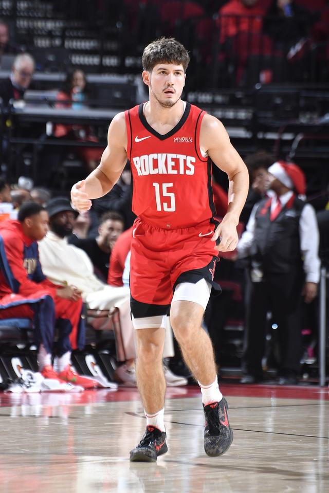 悲观, 因此, 火箭队后卫