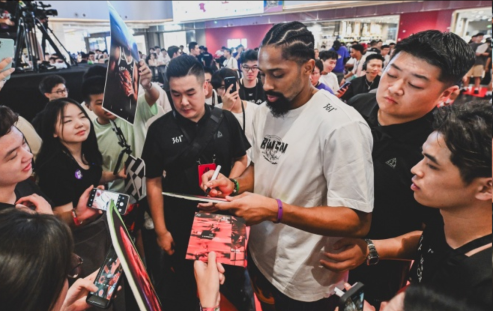 于后卫的黄, 级小外弄过, KMNJo 于后卫的黄, 级小外弄过, KMNJo