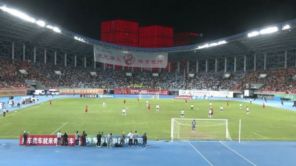 到我们, 蒙超联赛将, 促消费 到我们, 蒙超联赛将, 促消费